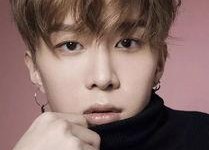 范丞丞娱乐吃瓜是真的吗,真相揭秘还是无端猜测？